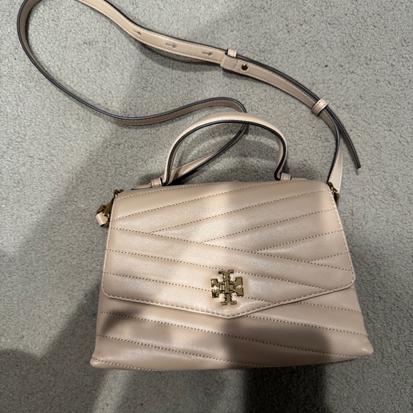 tory burch - Picture 1 of 2
